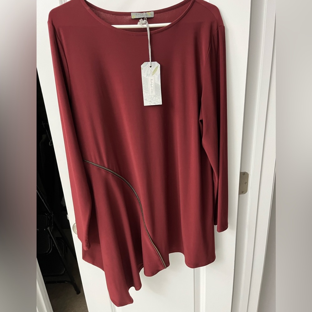 NWT Chalet et Ceci tunic